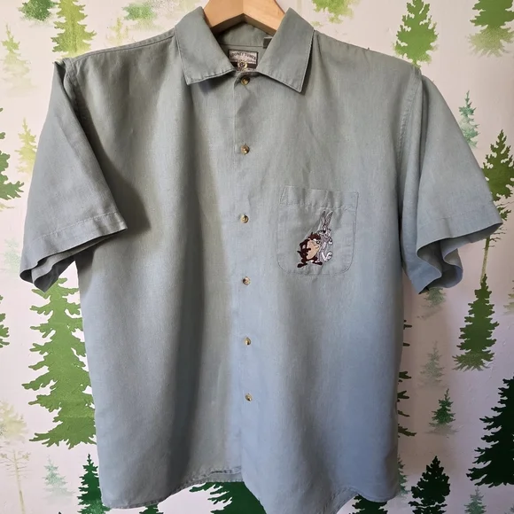 Men's Light Blue Short Sleeve Looney Tunes Shirt - Picture 1 of 9